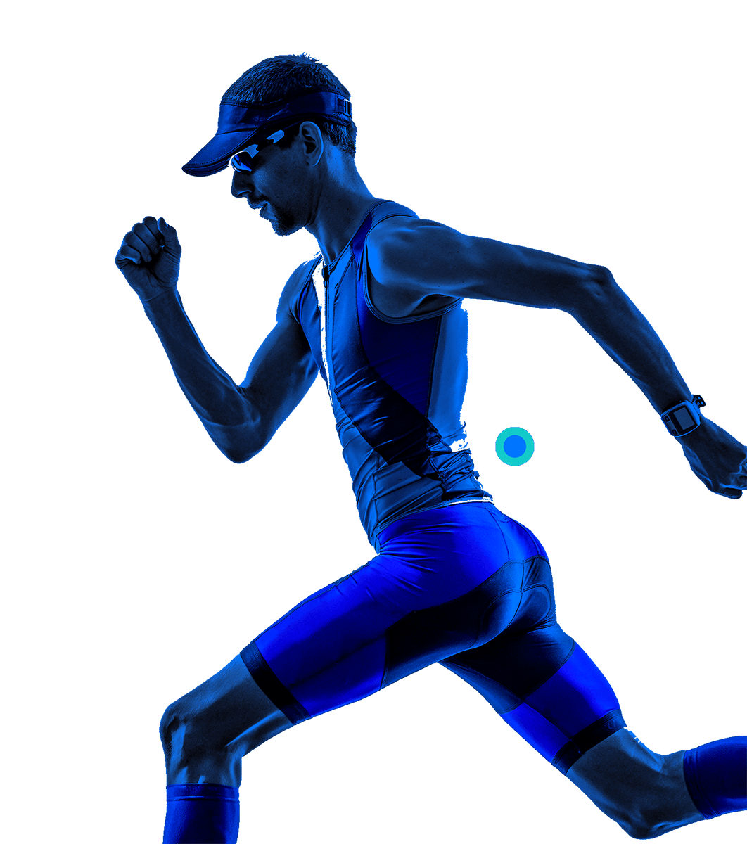 En la foto, un maratonista extiende sus brazos y piernas. Está corriendo. 
